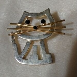 Best Cat brooch signed Best with rhinestones silver tone (sku 454)